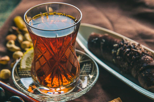 چای خوردن در ایچری شهر باکو