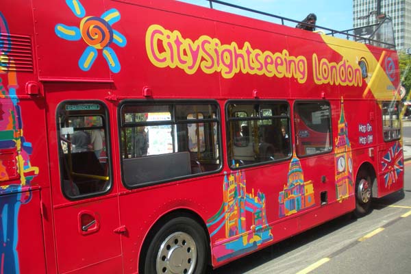 اتوبوس‌های گردشگری لندن