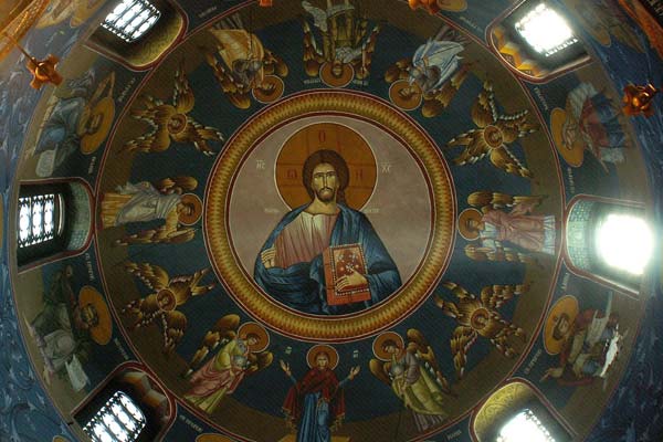 پرتره مسیح در سقف گنبدی کلیسای سنت واسا بلگراد
