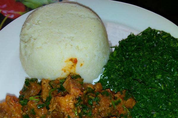 اوگالی غذای کنیایی