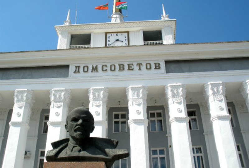 مجسمه‌ای از لنین یکی از رهبران جماهیر شوروی