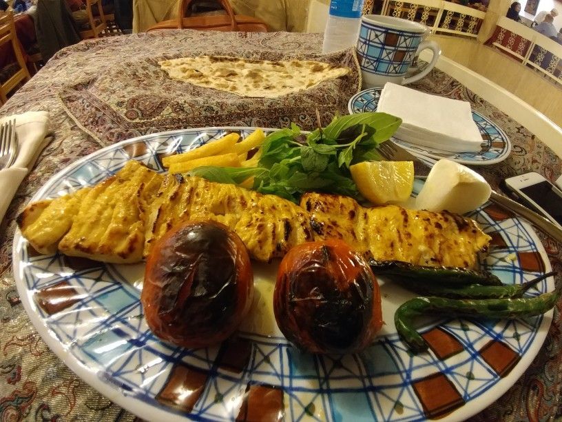 کباب رستوران شرزه شیراز