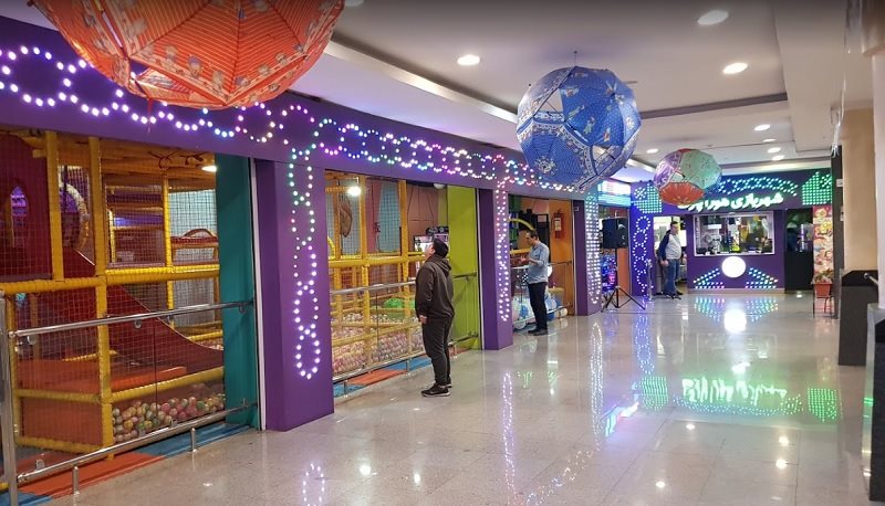 فضای بازی کودکان در مرکز خرید سمرقند تهران