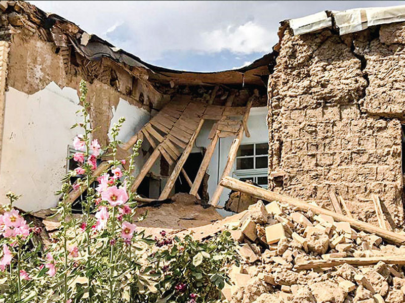 خانه تخریب شده پرویز مشکاتیان