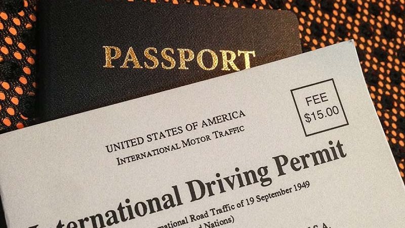 تصویری از گواهینامه بین المللی رانندگی آمریکا